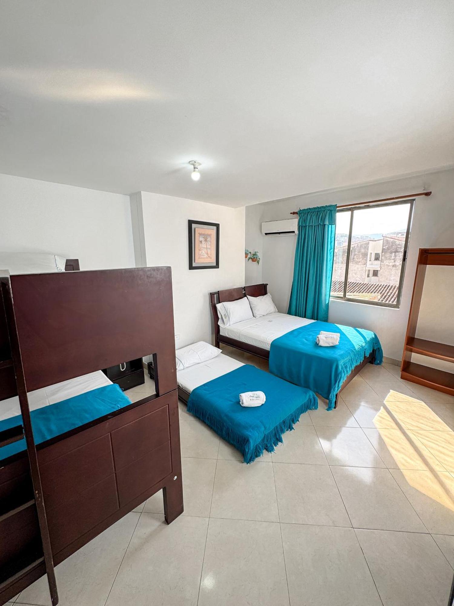 Hotel Puerto Bahia San Gil Eksteriør bilde