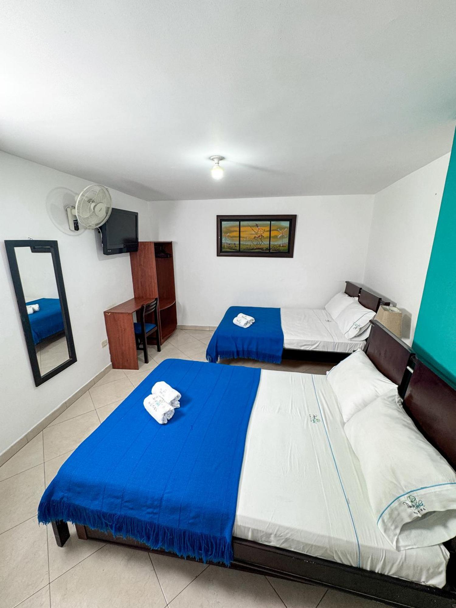 Hotel Puerto Bahia San Gil Eksteriør bilde