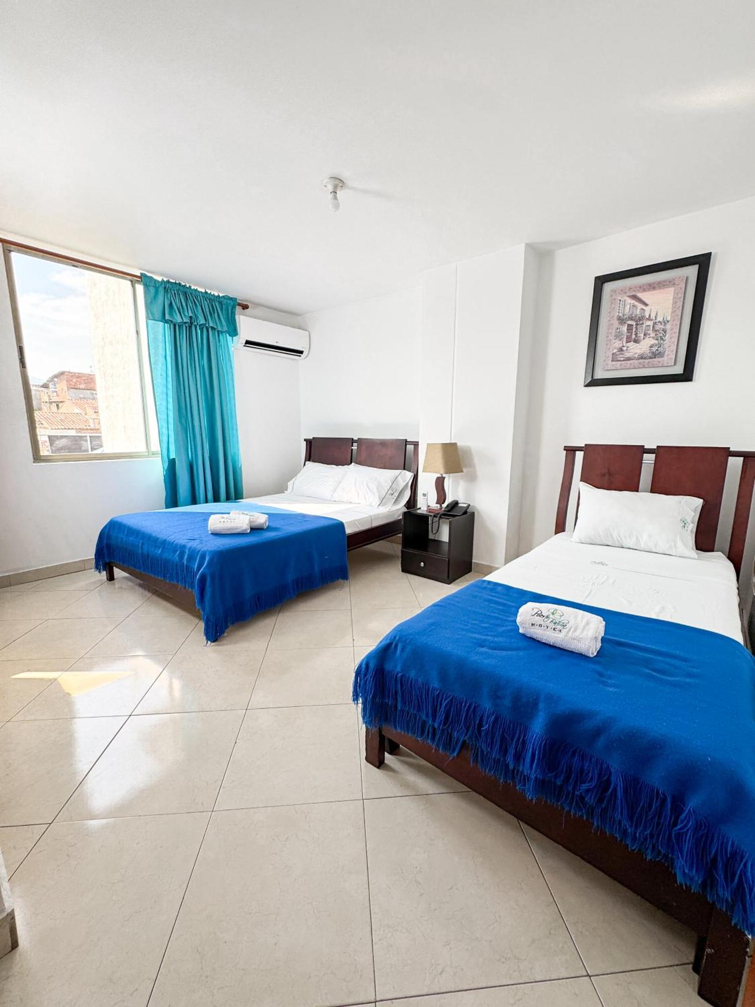 Hotel Puerto Bahia San Gil Eksteriør bilde
