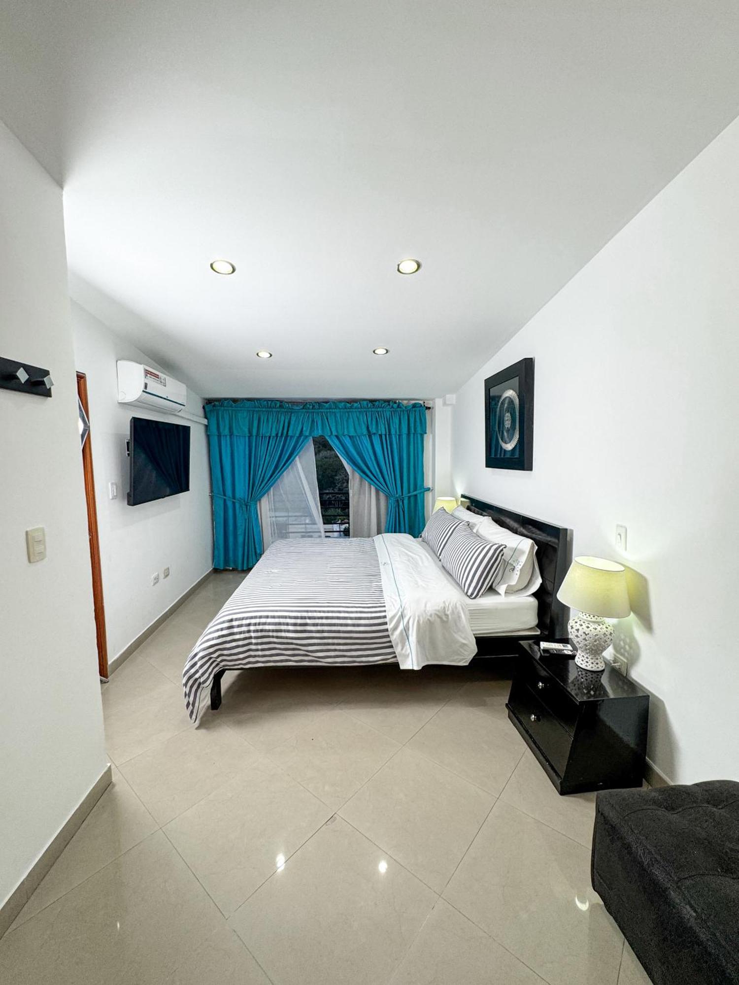 Hotel Puerto Bahia San Gil Eksteriør bilde
